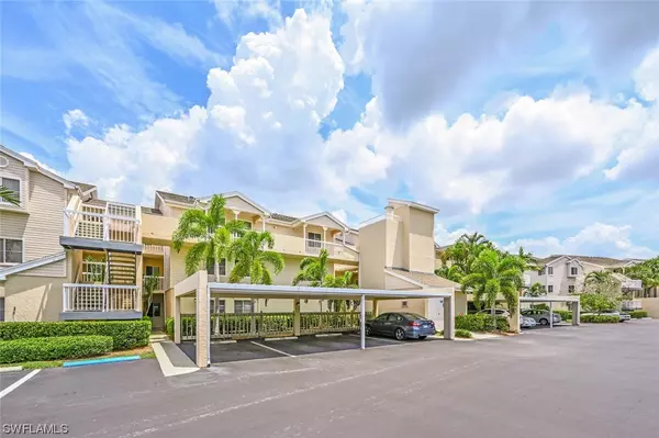 Naples, FL 34109,2671 Citrus Lake DR #E-303