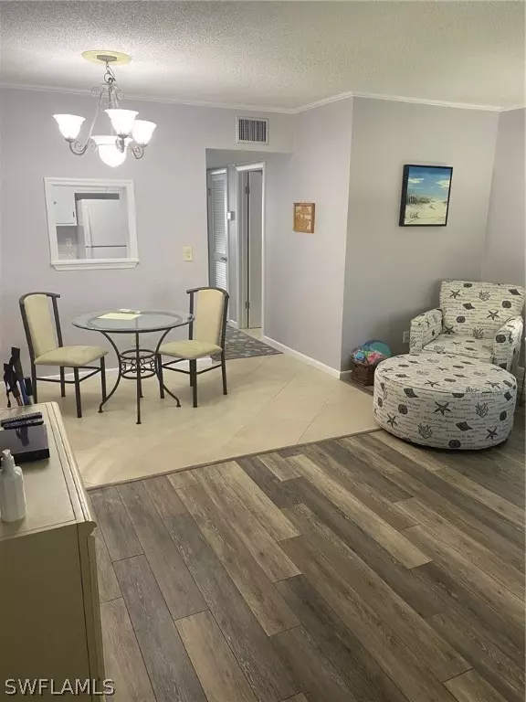 641 Periwinkle WAY #B2, Sanibel, FL 33957