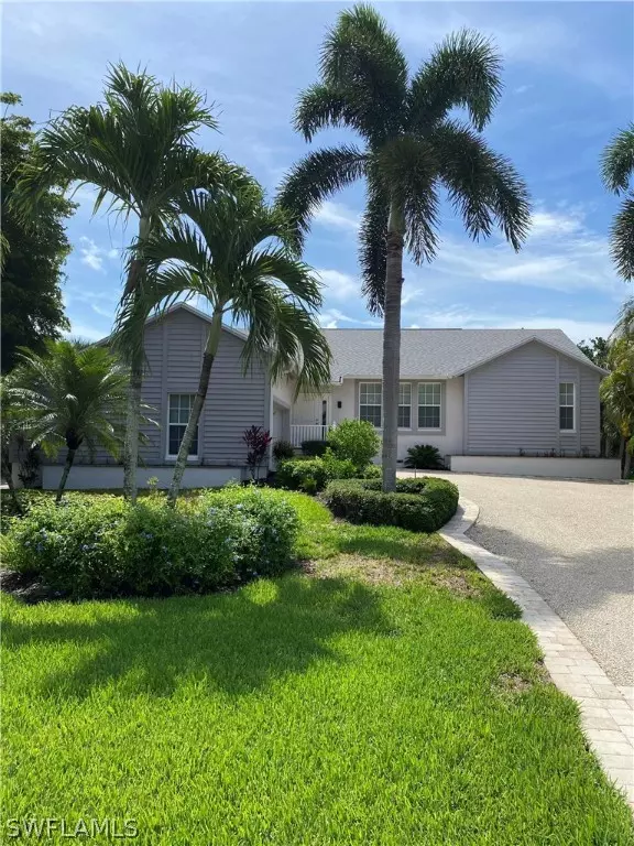 Sanibel, FL 33957,1469 Sand Castle RD