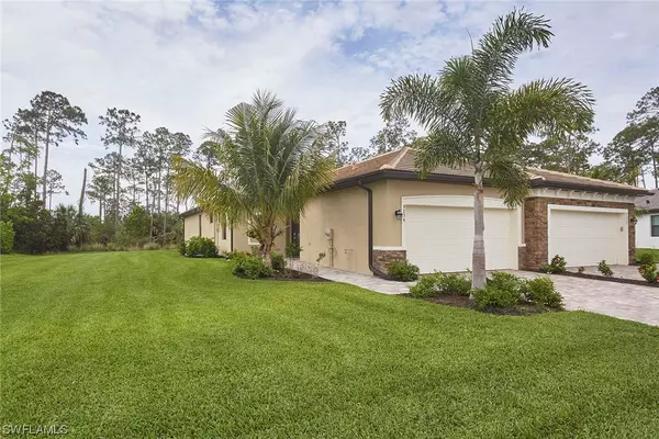 9236 Glenforest DR, Naples, FL 34120