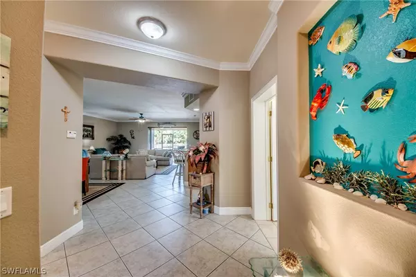 Cape Coral, FL 33914,403 SW 47th TER #104