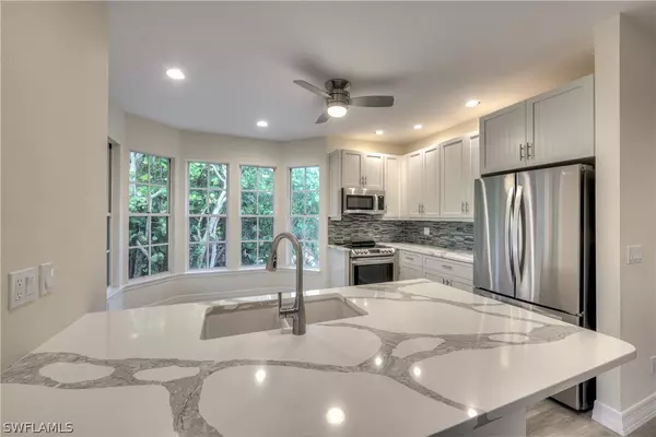 Sanibel, FL 33957,547 N Yachtsman DR