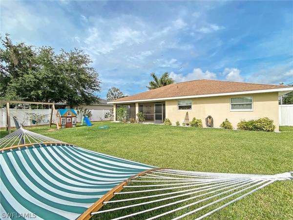 4543 SW 15th AVE, Cape Coral, FL 33914