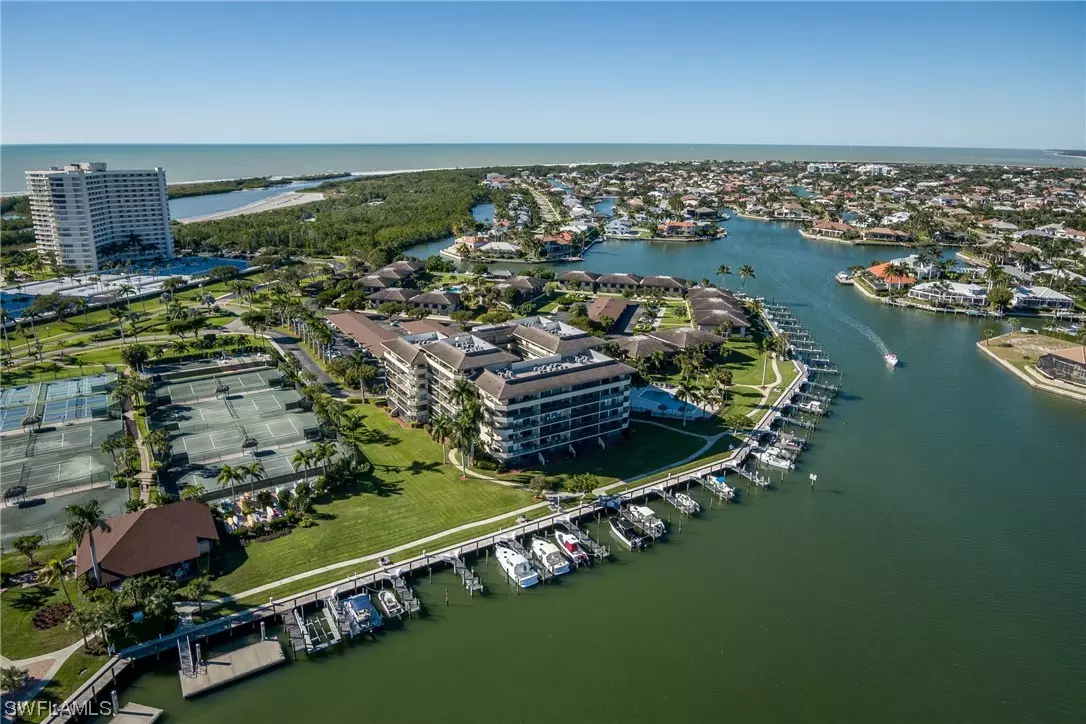 Marco Island, FL 34145,555 Seaview CT #G-2