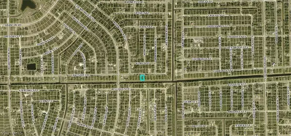 Lehigh Acres, FL 33974,1014 Lakeside DR