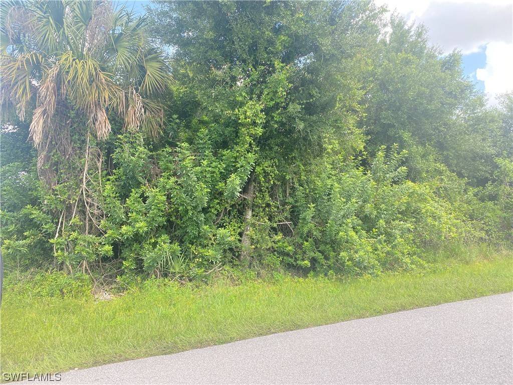 Fort Myers, FL 33905,6134 Higgins AVE