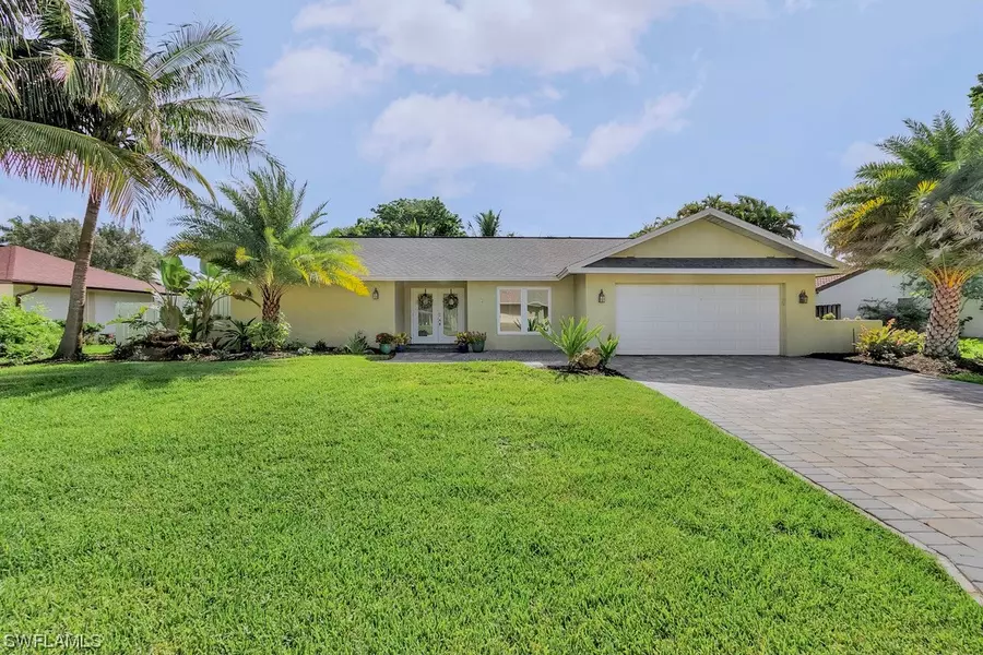 5706 Sandpiper PL, Fort Myers, FL 33919