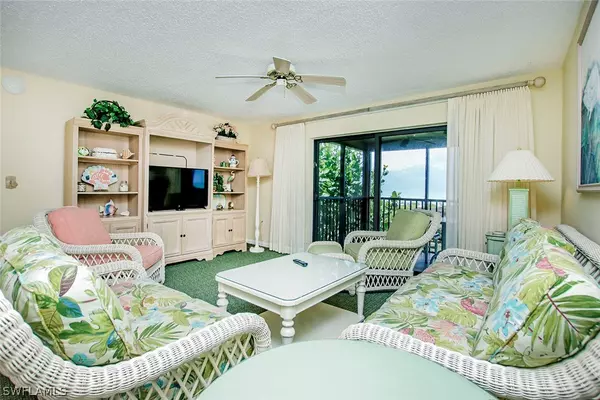 Sanibel, FL 33957,845 E GULF DR #512