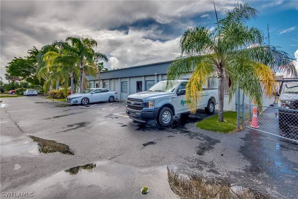 Cape Coral, FL 33909,938 NE 7th TER #1,2,3 & 4