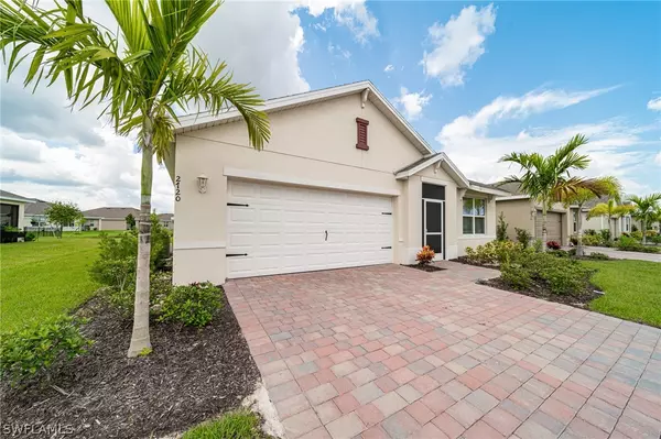 Cape Coral, FL 33909,2720 Merida LN