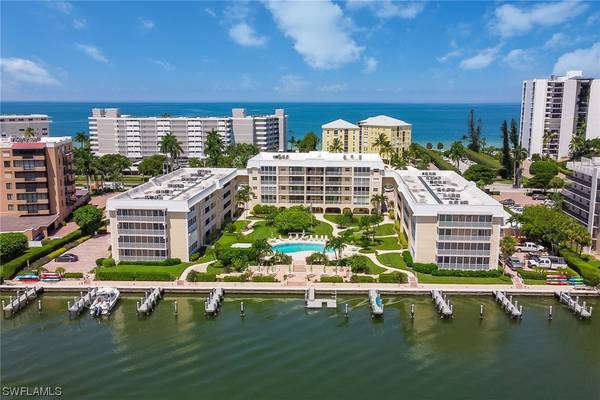 3450 Gulf Shore BLVD N #202, Naples, FL 34103