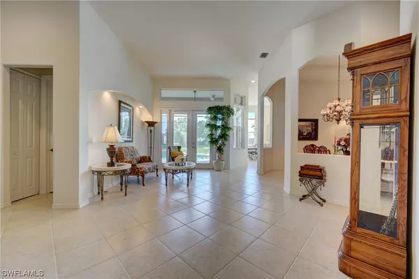 Naples, FL 34120,926 Tropical Bay CT