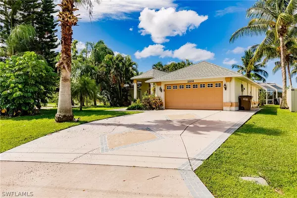 2104 SW 38th TER, Cape Coral, FL 33914
