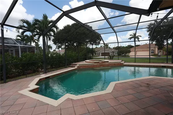 Fort Myers, FL 33912,8857 Cypress Preserve PL