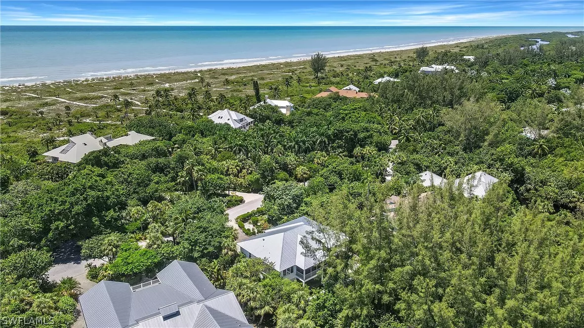 Sanibel, FL 33957,4954 Joewood DR