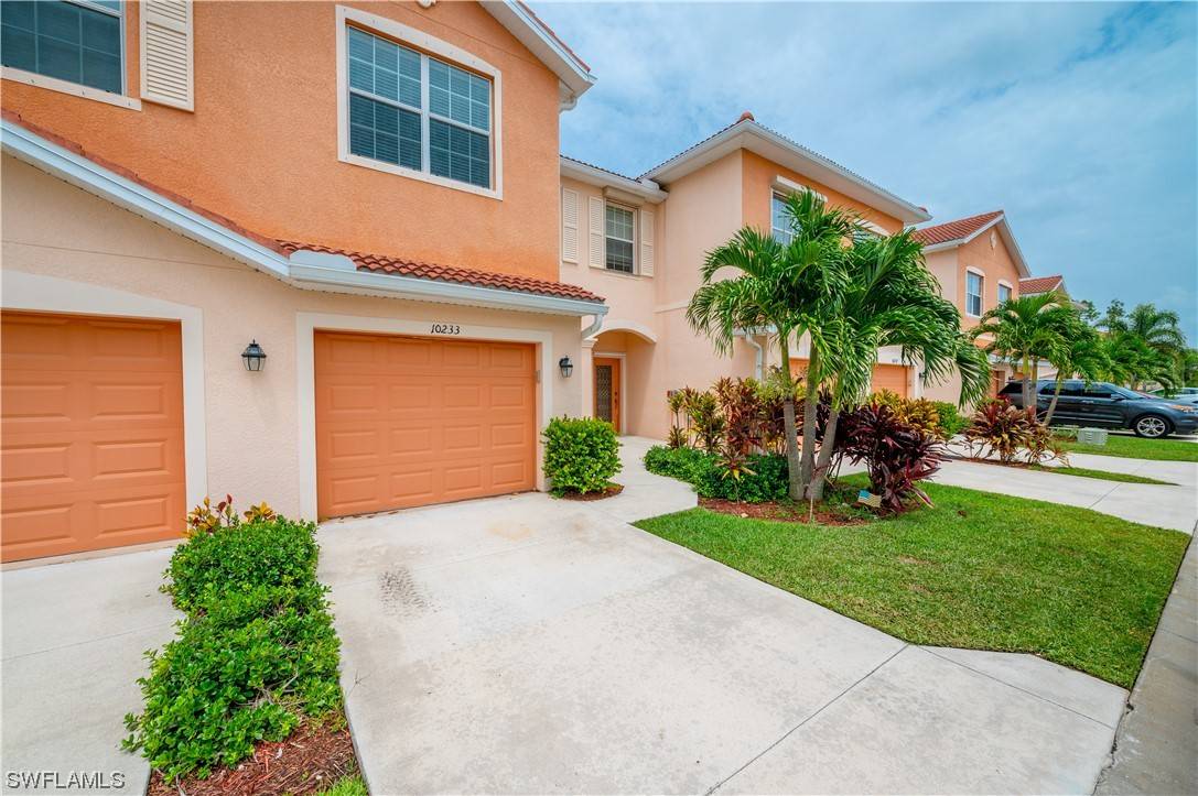 10233 Via Colomba CIR, Fort Myers, FL 33966