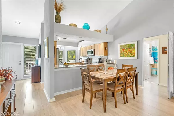 Sanibel, FL 33957,720 Elinor WAY