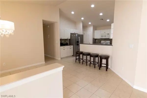 Estero, FL 33967,9419 La Bianco ST