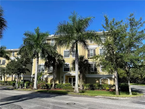 10070 Lake Cove DR #201, Fort Myers, FL 33908