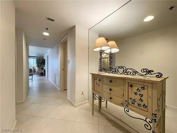 Bonita Springs, FL 34134,26235 Hickory BLVD #3A