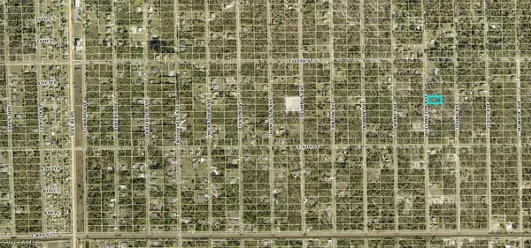 Lehigh Acres, FL 33972,912 Wellington AVE