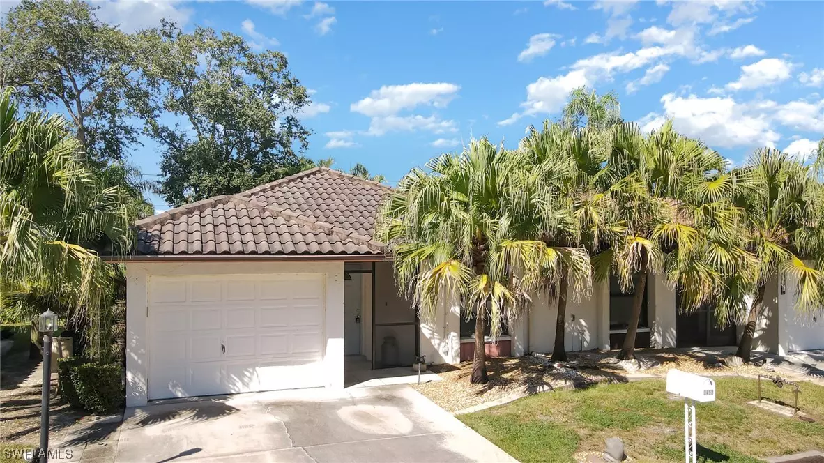 Bonita Springs, FL 34134,3452 Samantha CT