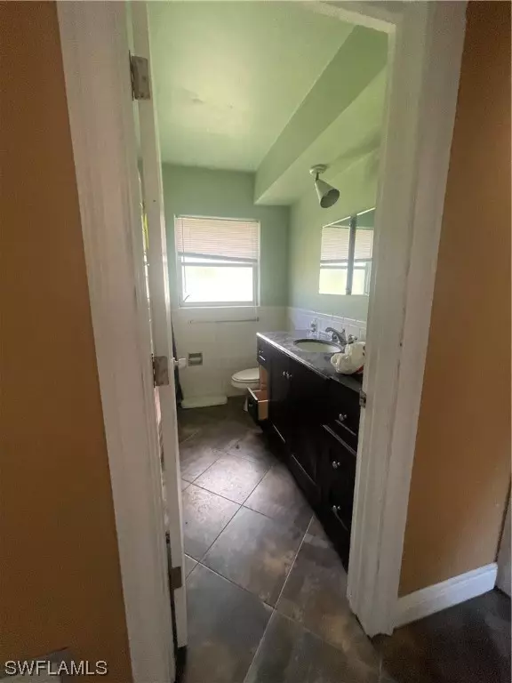 Largo, FL 33774,13495 Oval DR E