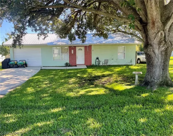 442 Avenue N, Moore Haven, FL 33471