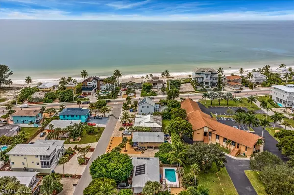 Fort Myers Beach, FL 33931,111 Bay Mar DR