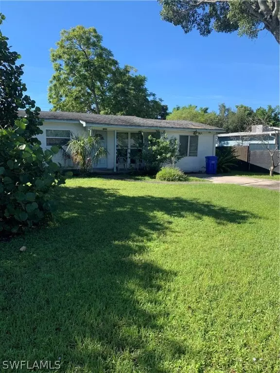 1654 Grace AVE, Fort Myers, FL 33901