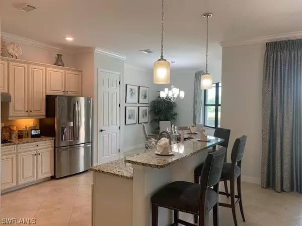 Bonita Springs, FL 34135,28123 Wicklow CT