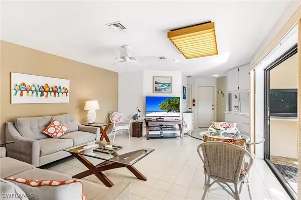 Sanibel, FL 33957,924 Pecten CT