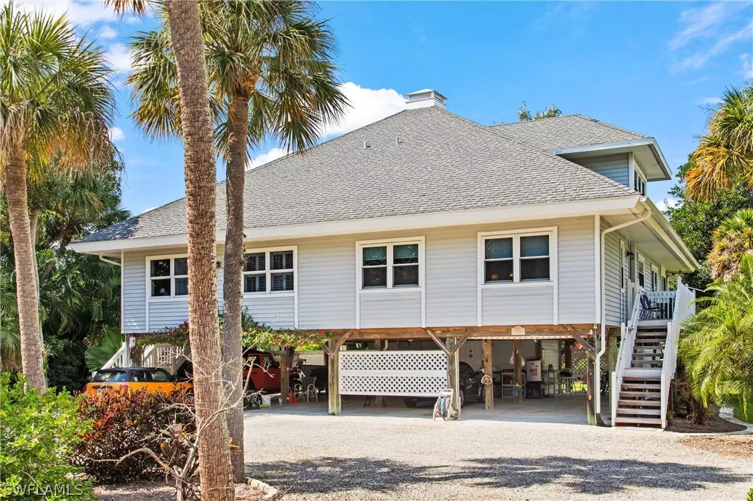 Sanibel, FL 33957,2138 Egret CIR