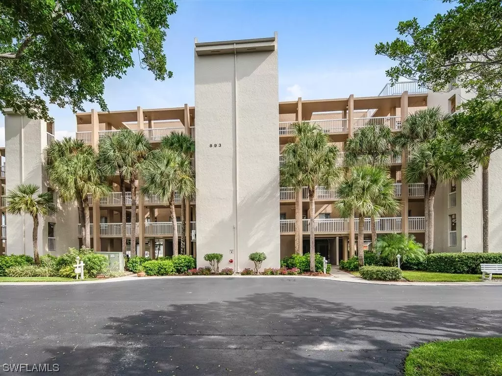 Marco Island, FL 34145,893 Collier CT #3-206