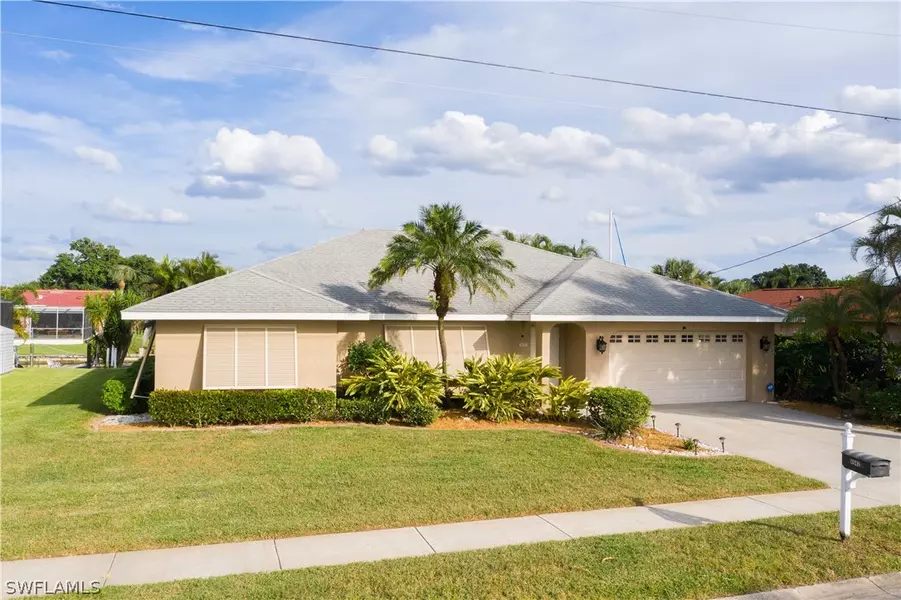 4642 Gulf AVE, North Fort Myers, FL 33903