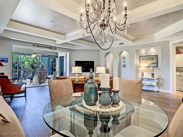 Sanibel, FL 33957,5789 Baltusrol CT #201