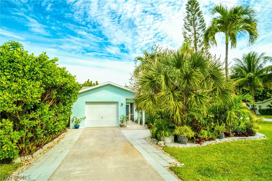 Sanibel, FL 33957,1667 Atlanta Plaza DR