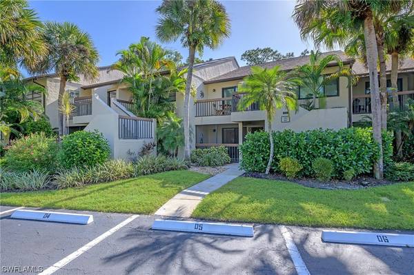 1810 Kings Lake BLVD #103, Naples, FL 34112