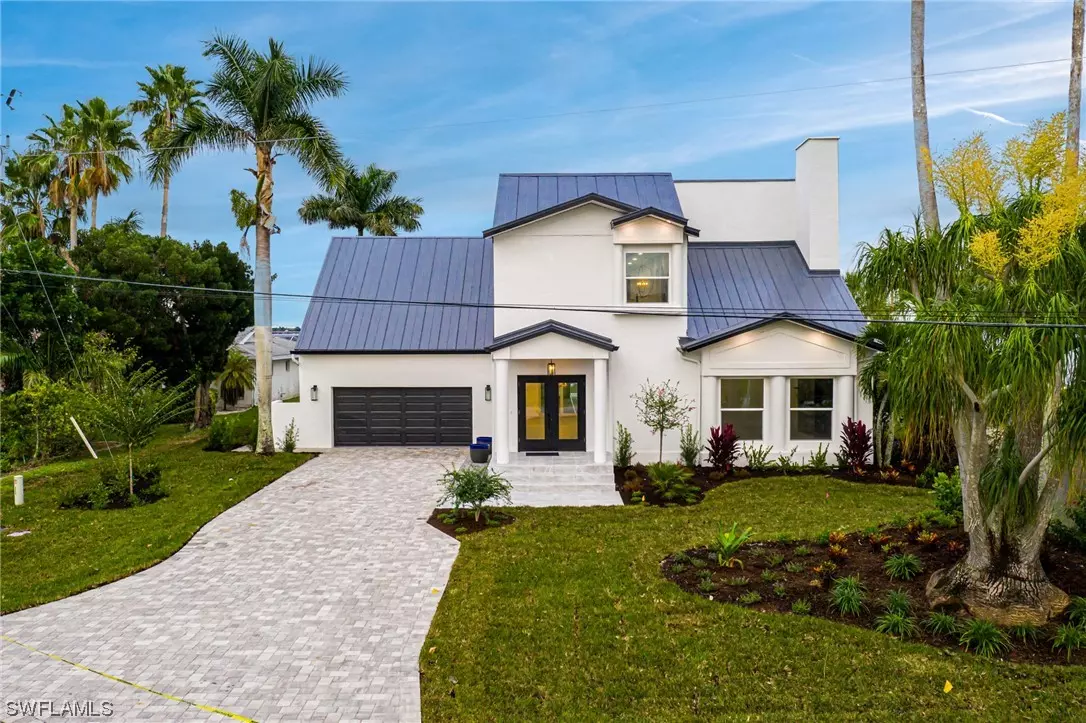 Cape Coral, FL 33904,5265 Nautilus DR