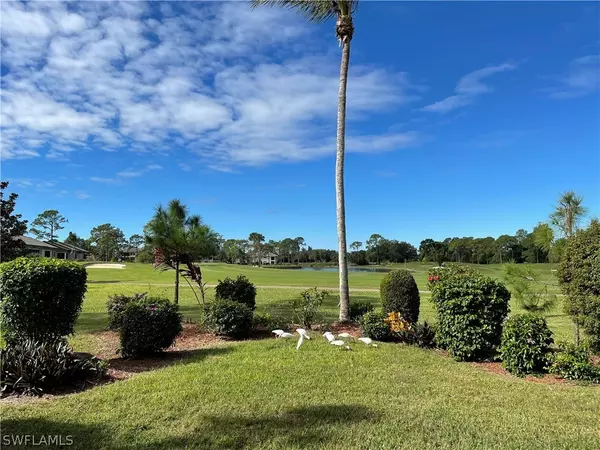 5825 Trailwinds DR #415, Fort Myers, FL 33907