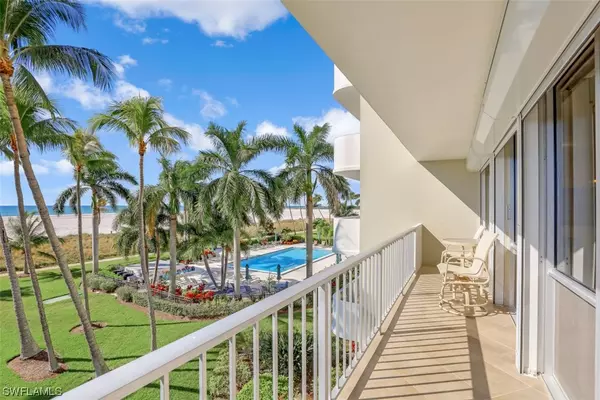 Marco Island, FL 34145,140 Seaview CT #305 S