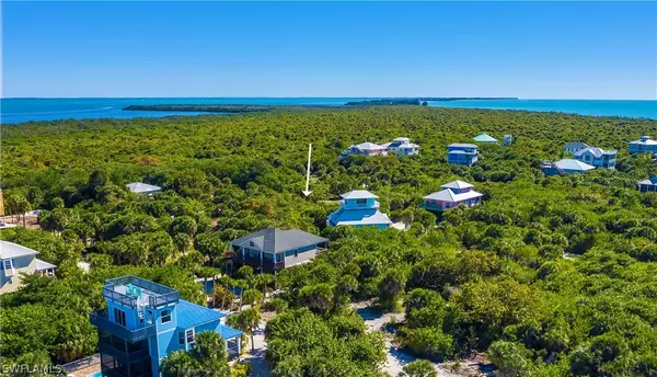 Upper Captiva, FL 33924,4431 Conch Shell DR
