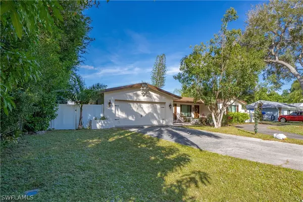 Fort Myers, FL 33919,1251 Cleburne DR