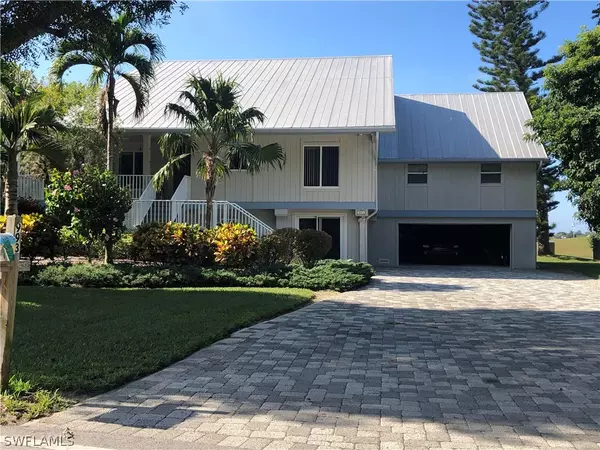 993 Sand Castle RD, Sanibel, FL 33957