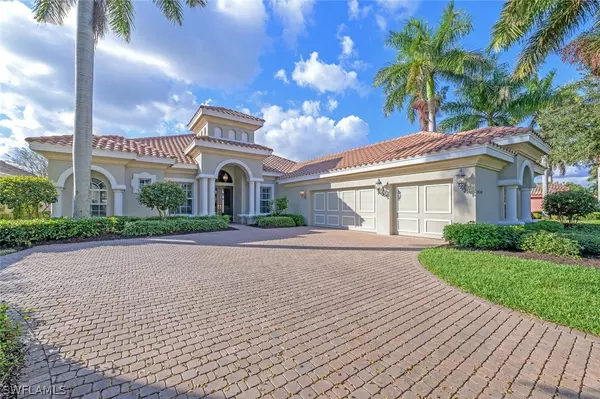10380 Via Balestri DR, Miromar Lakes, FL 33913