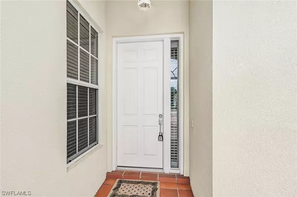 Naples, FL 34109,4473 Novato CT