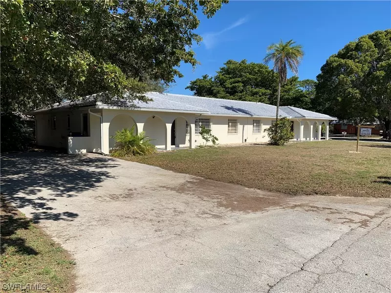 2209 Arden ST, Fort Myers, FL 33907