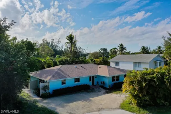 Sanibel, FL 33957,799 Casa Ybel RD