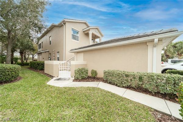 12070 Summergate CIR #201, Fort Myers, FL 33913