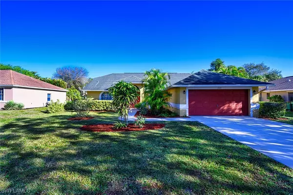 Naples, FL 34104,2225 River Reach DR